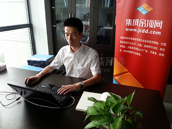 容声8周年豪华游轮出境之旅首名幸运获奖者诞生